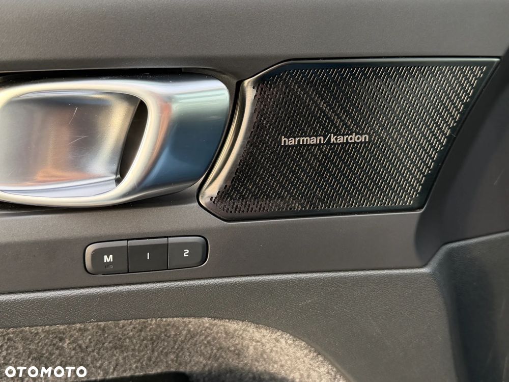 Volvo XC 40 Recharge 82 kWh Twin Motor Ultimate - 22