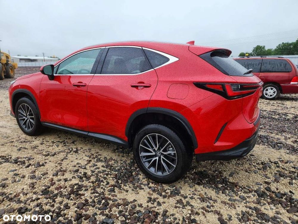 Lexus NX - 2