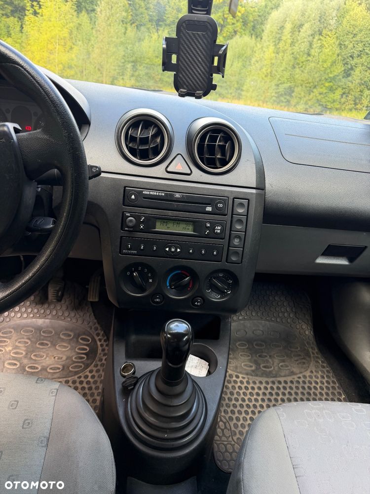 Ford Fiesta 1.4 TDCi - 8