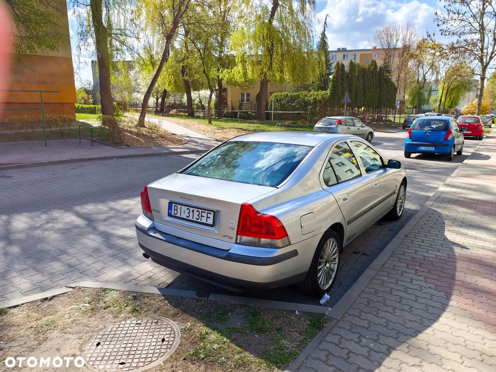 Volvo S60 2.3 T5 - 3