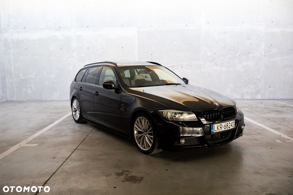 BMW Seria 3 330d DPF Edition Sport - 3
