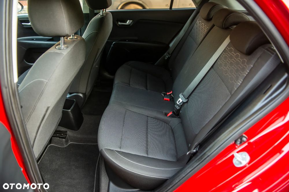 Kia Rio 1.4 Edition 7 - 31