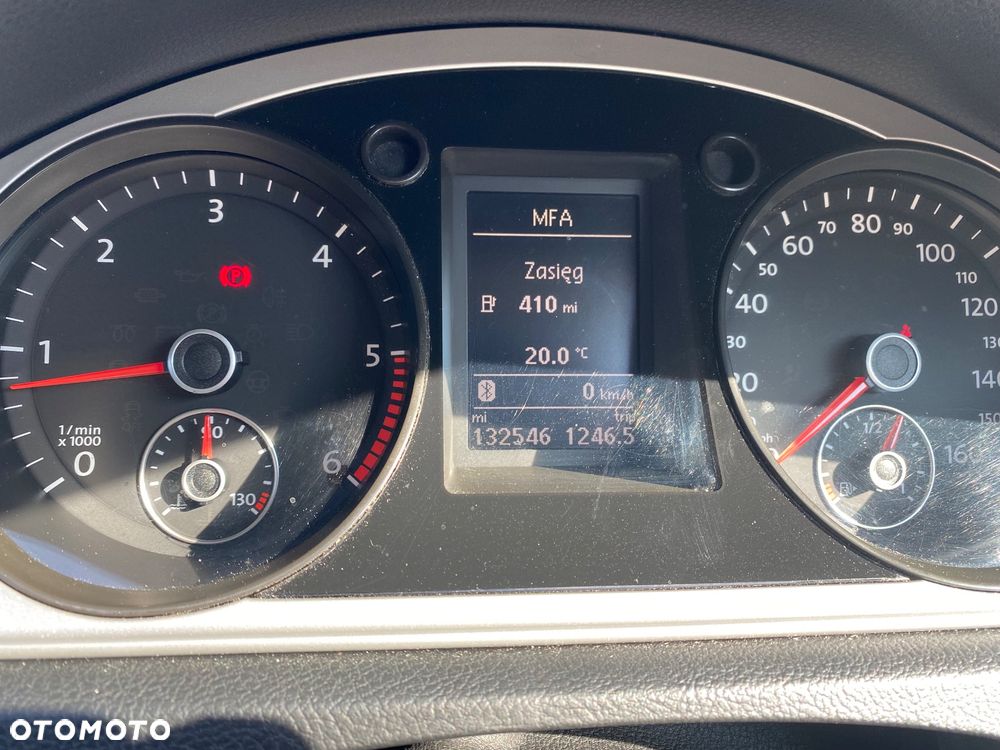 Volkswagen Passat - 15