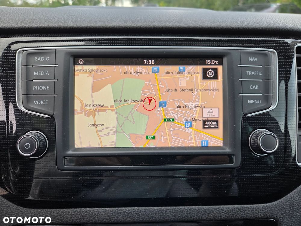 Volkswagen Golf 2.0 TDI Sound - 15