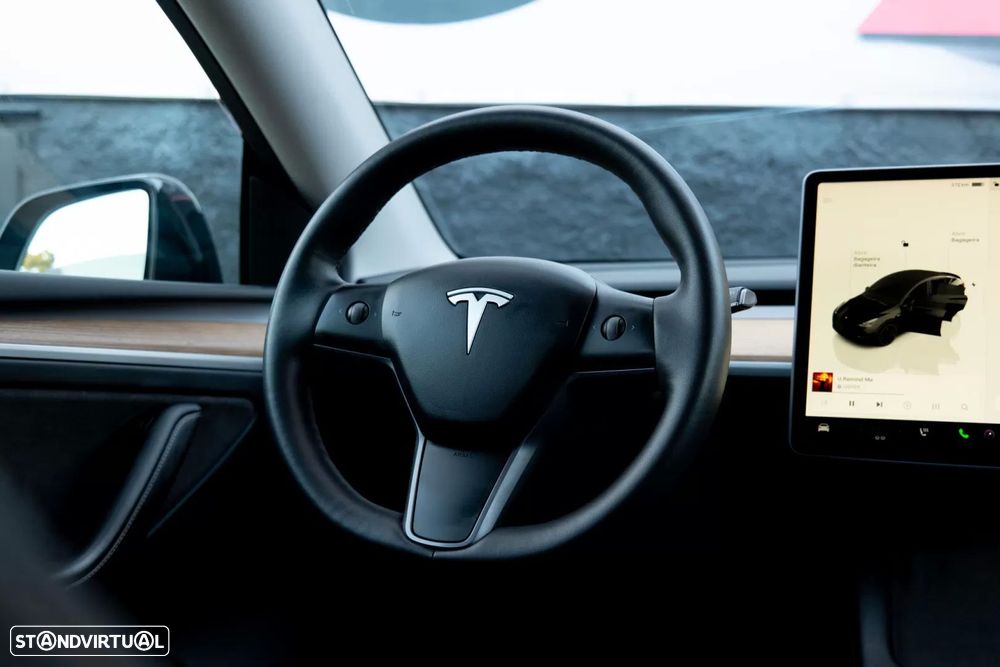 Tesla Model Y Performance Tração Integral - 13