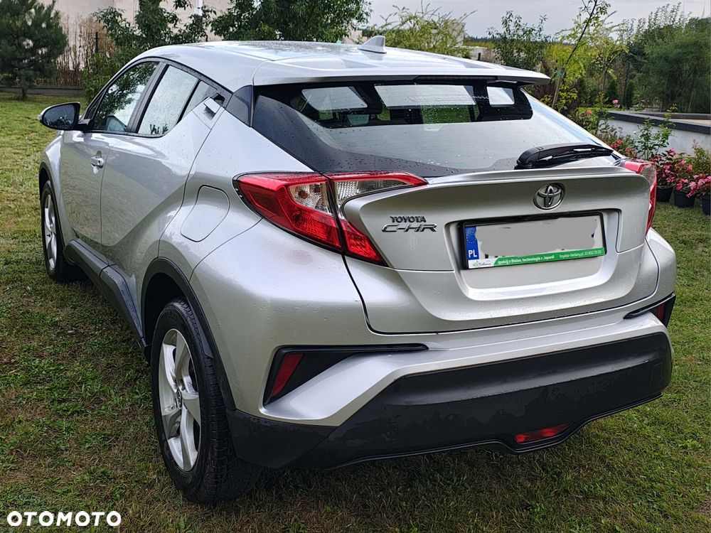 Toyota C-HR - 3