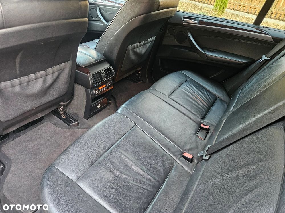 BMW X5 3.0si - 6