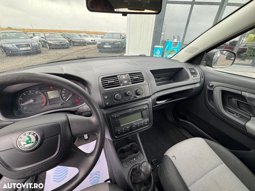 Skoda Fabia 1.2 HTP Classic - 24
