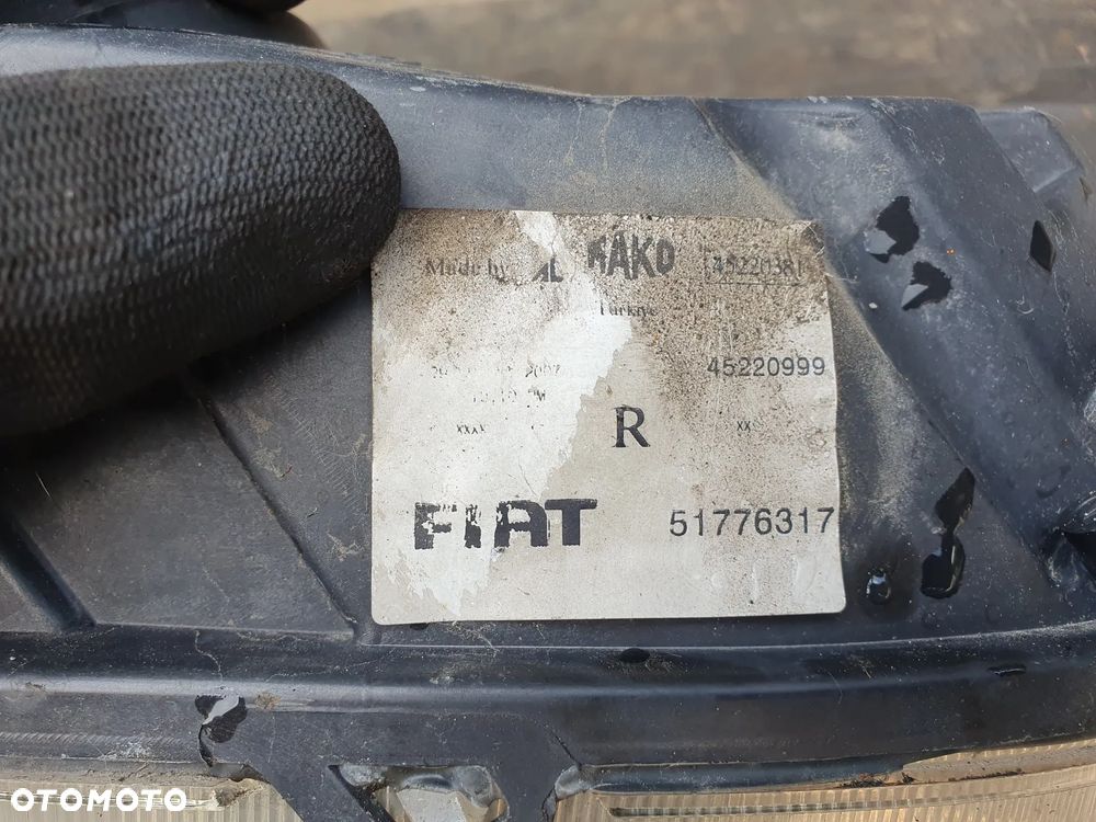 FIAT LINEA REFLEKTOR PRAWY LAMPA PRAWY PRZÓD PRZEDNIA 51776317 ORYGINAŁ - 7