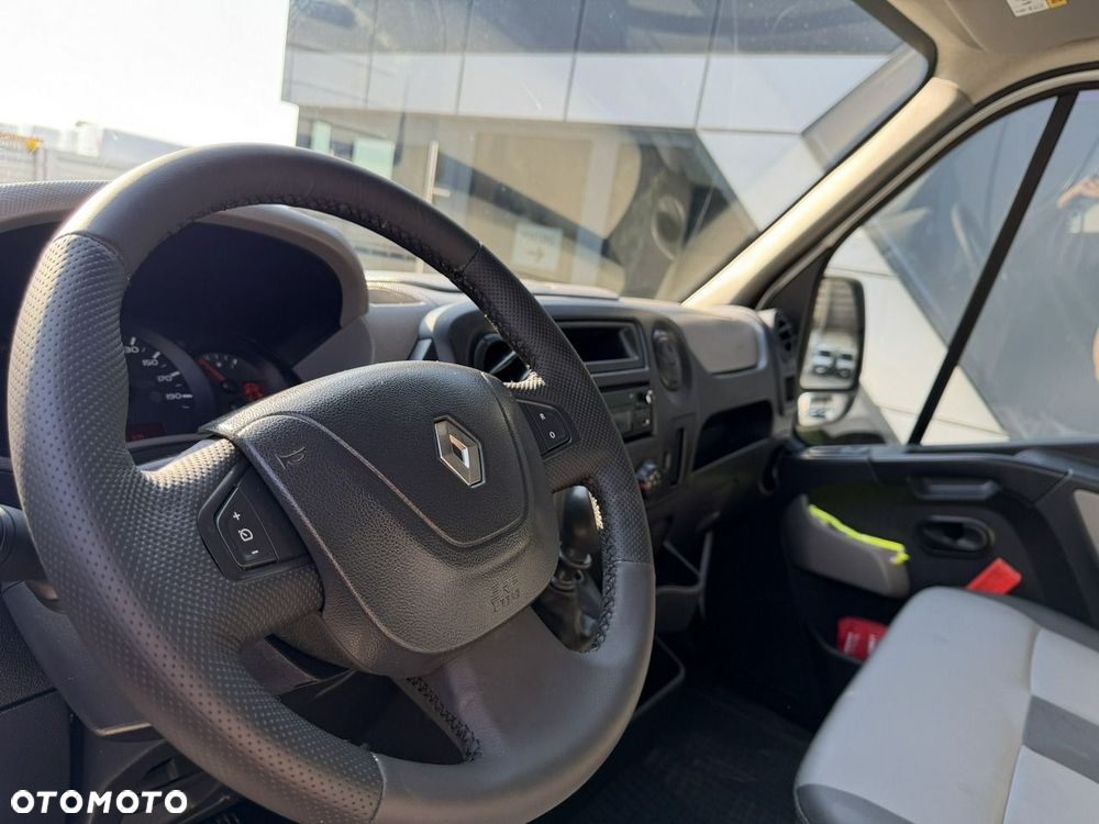 Renault Master - 9