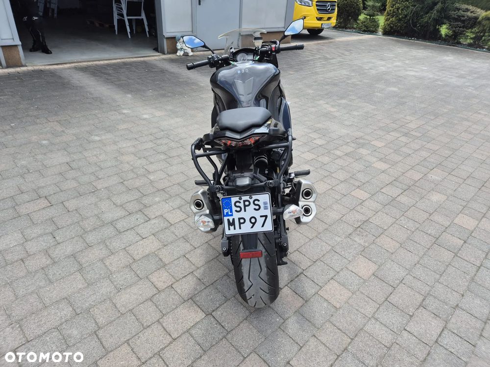 Kawasaki Ninja 1000 SX - 16
