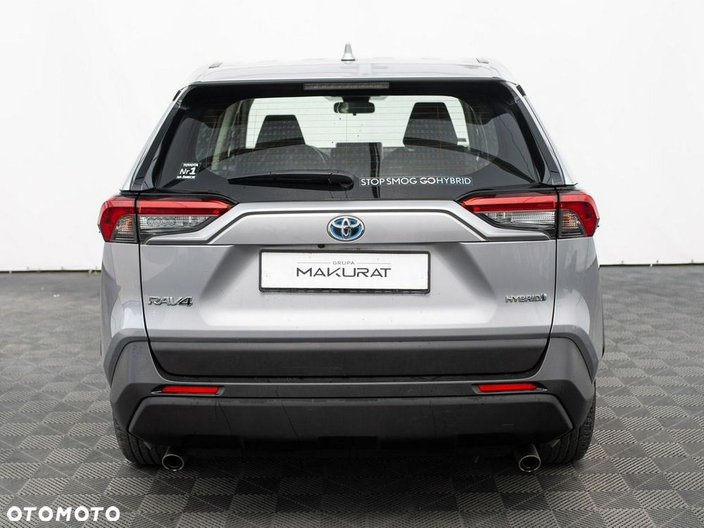 Toyota RAV4 - 9