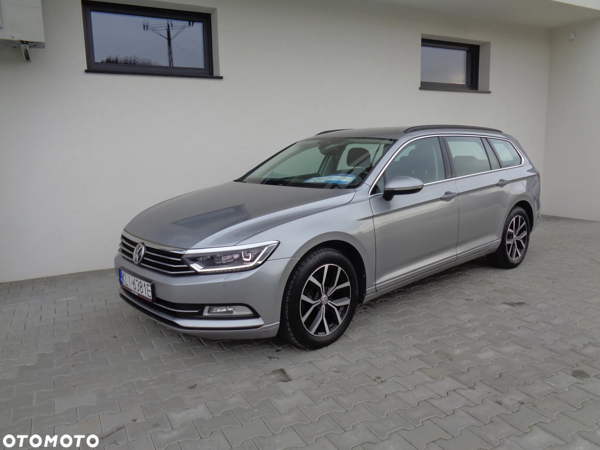 Volkswagen Passat - 5
