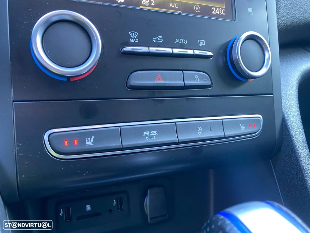 Renault Mégane 1.6 TCe GT EDC - 41