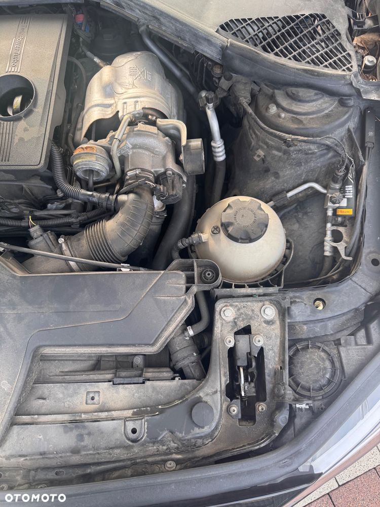 BMW Seria 1 116i - 24