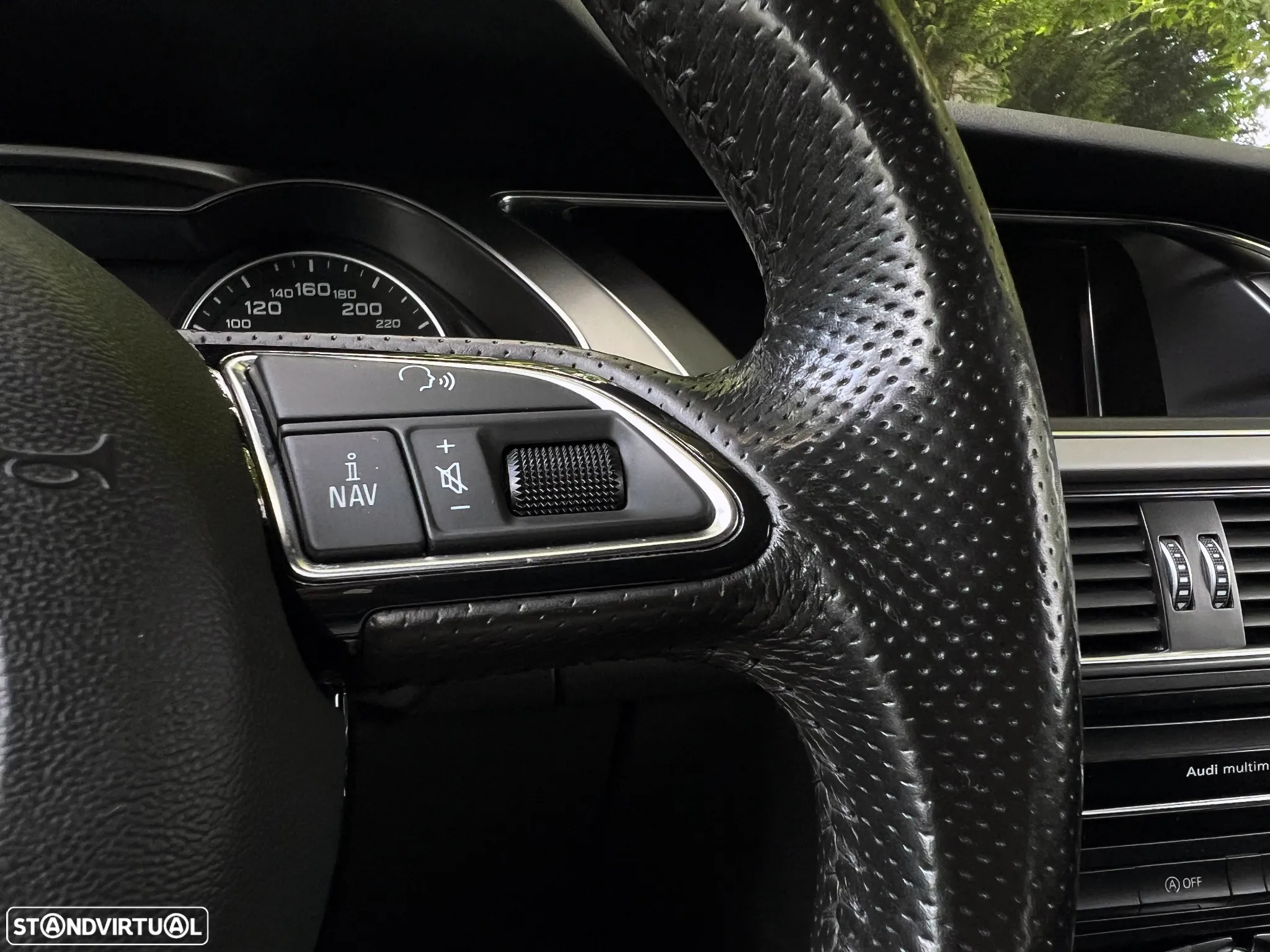 Audi A4 Avant 2.0 TDI S-line - 24