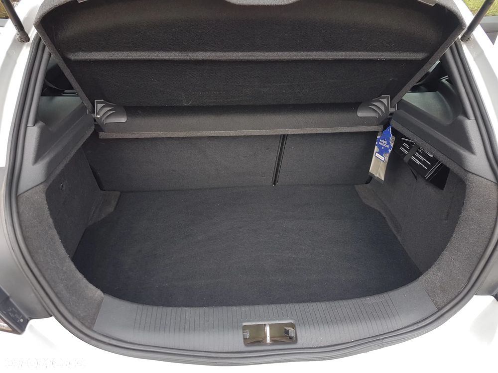 Opel Astra III GTC 1.8 Sport - 16