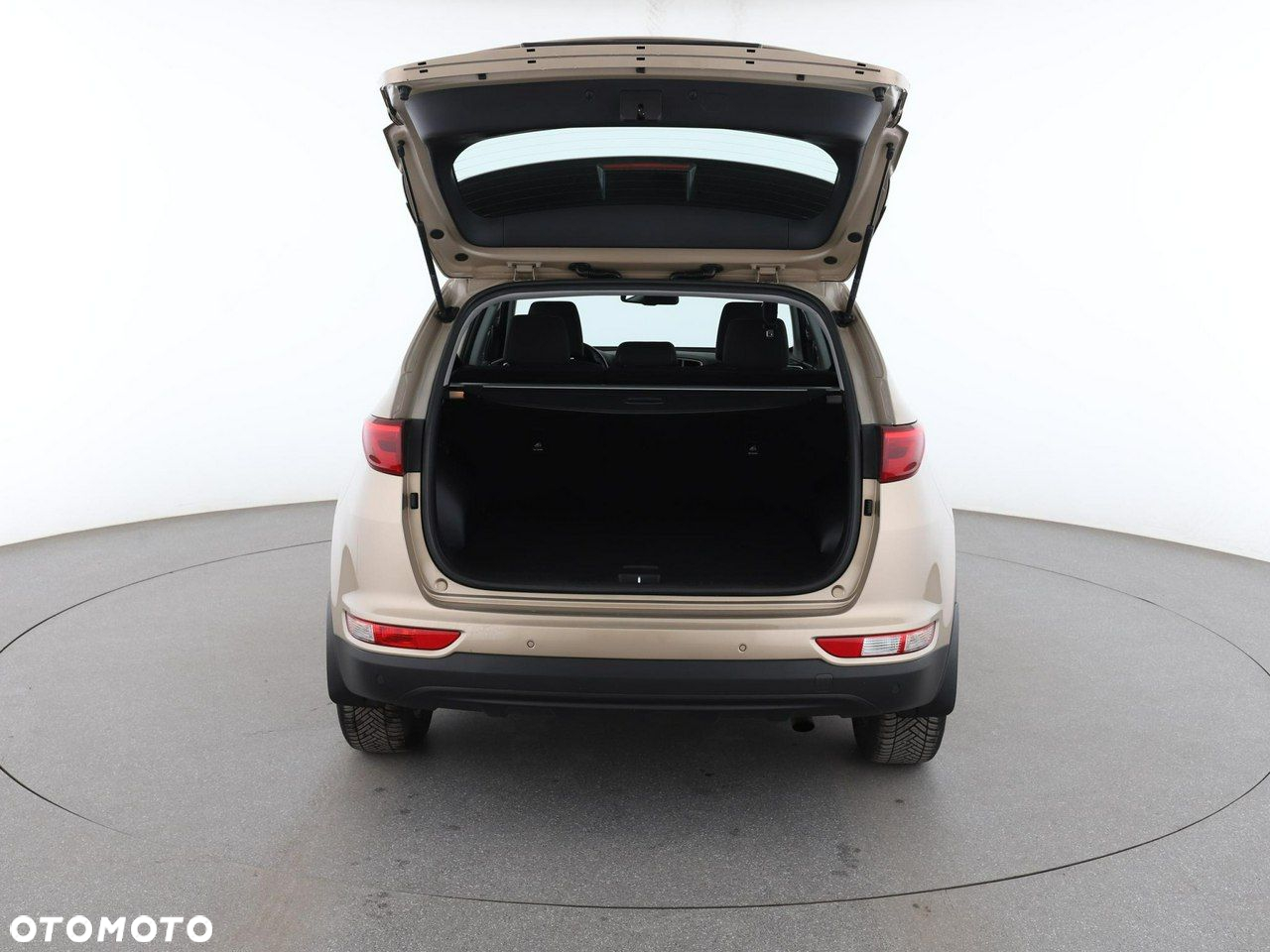 Kia Sportage 1.6 GDI 2WD Attract - 19