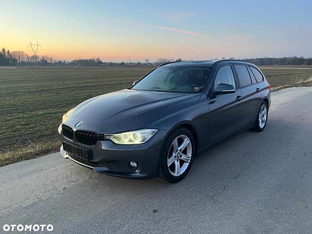 BMW Seria 3 320d Efficient Dynamics - 40