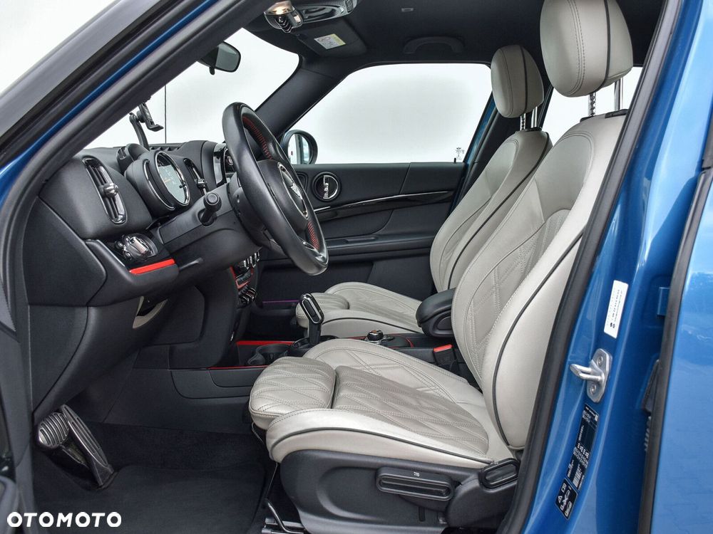MINI Countryman Cooper S ALL4 - 16