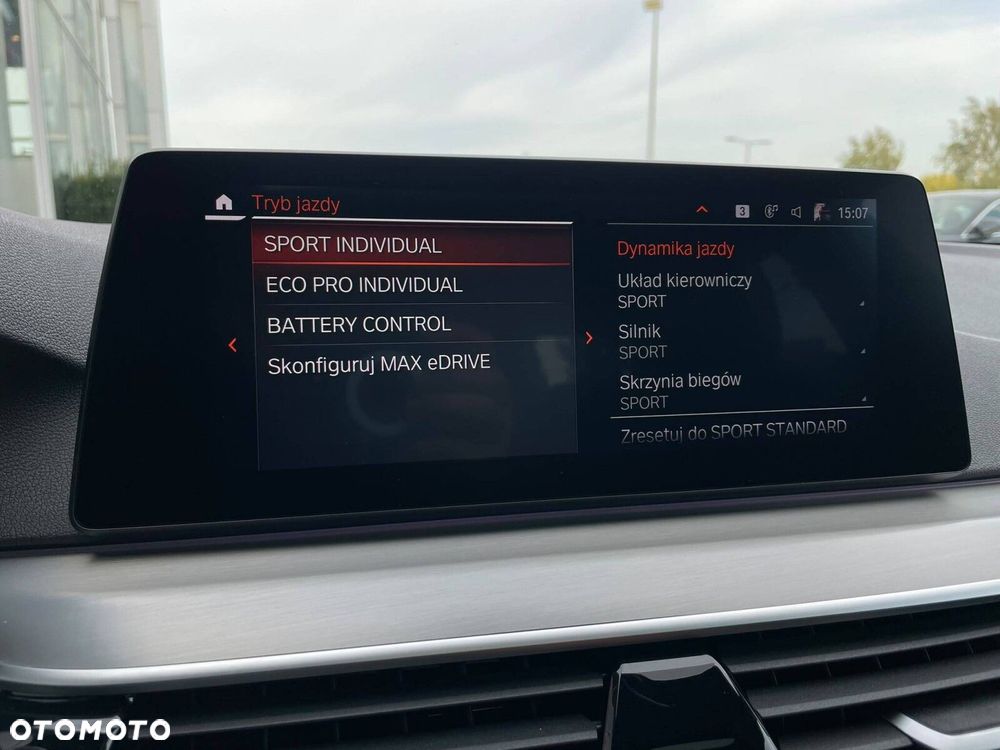 BMW Seria 5 - 29
