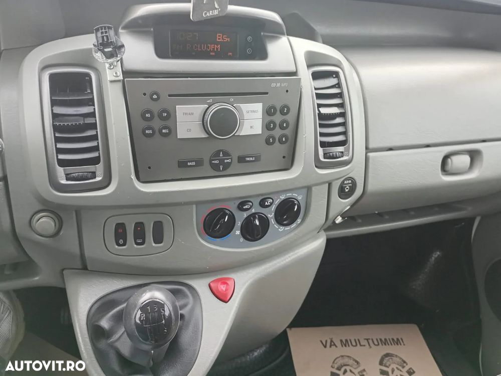 Opel Vivaro - 7