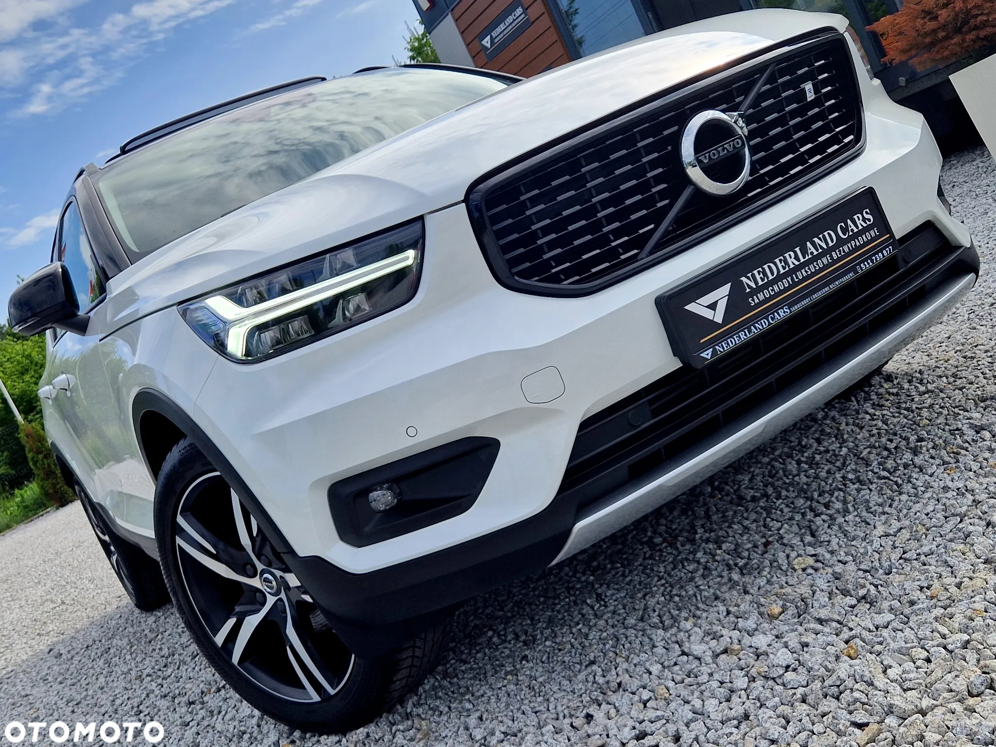 Volvo XC 40 T3 R-Design - 3