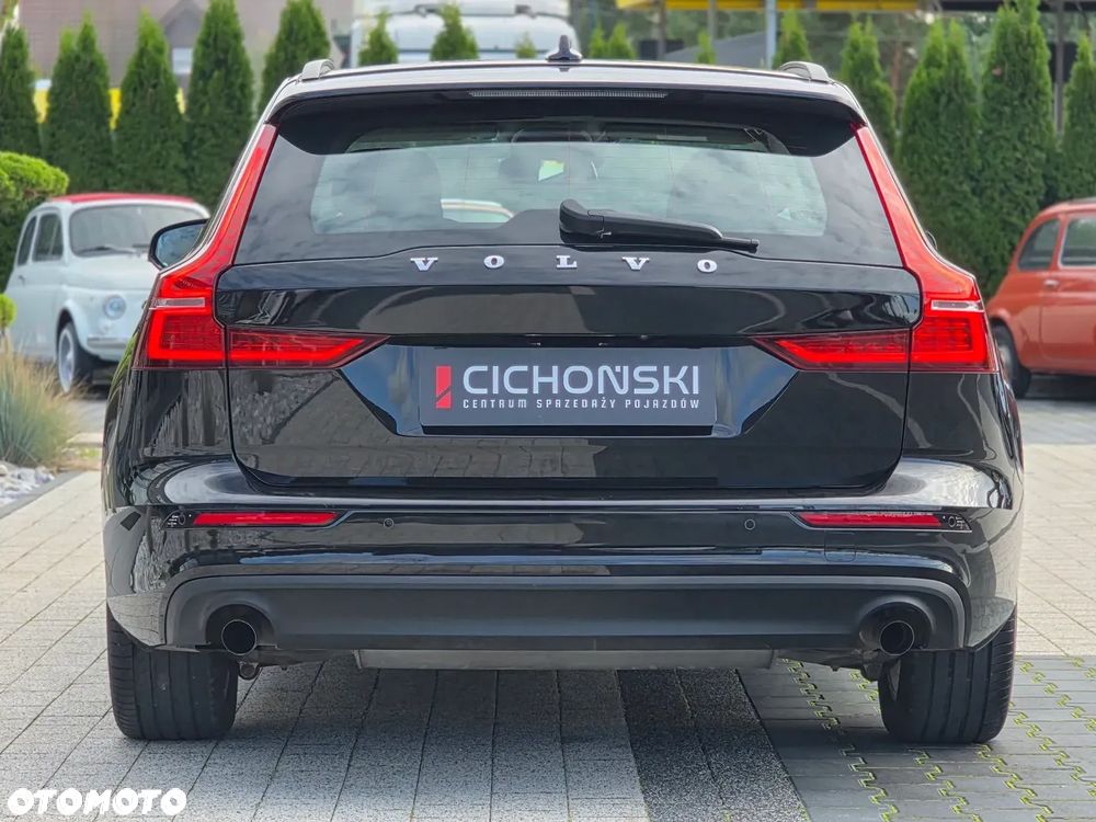 Volvo V60 B3 B Momentum Core - 35