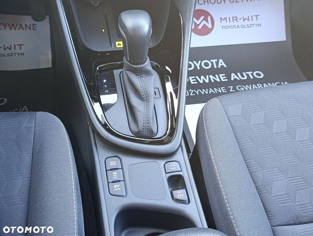 Toyota Yaris Hybrid 1.5 Style - 26