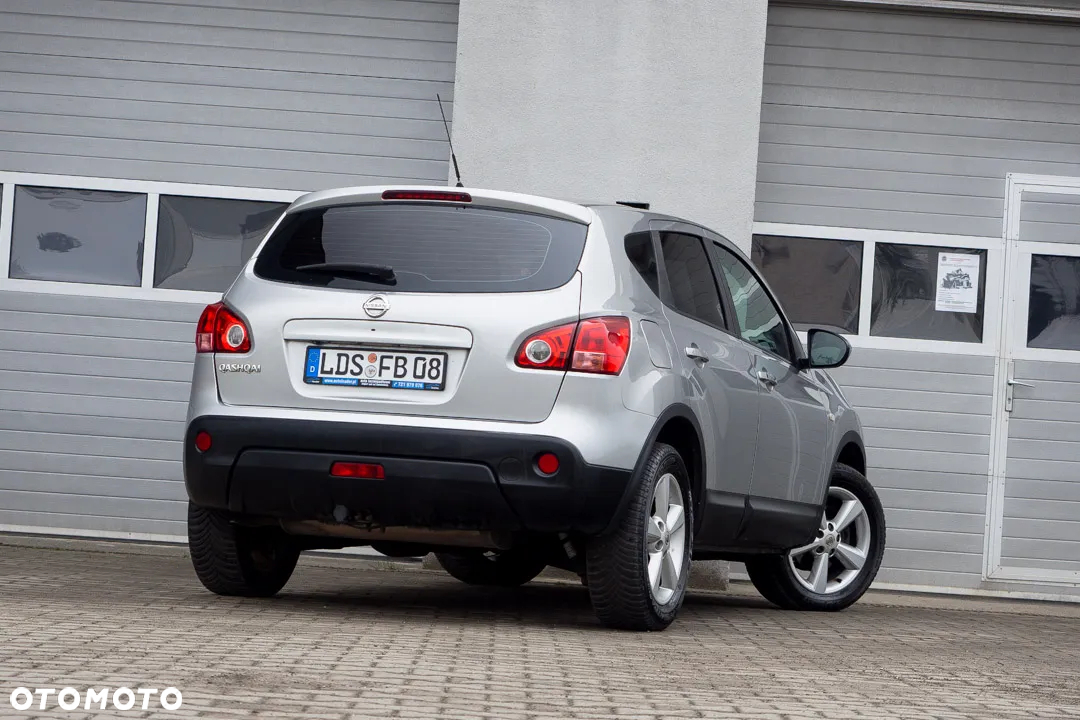 Nissan Qashqai 2.0 4x4 Tekna - 7