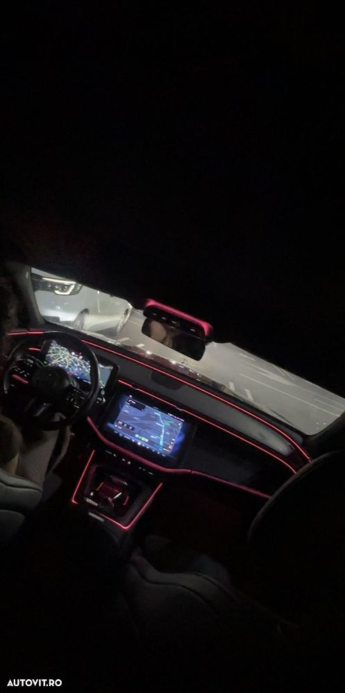 Mercedes-Benz E 200 4MATIC 9G-TRONIC AMG Line NIGHT Edition - 6