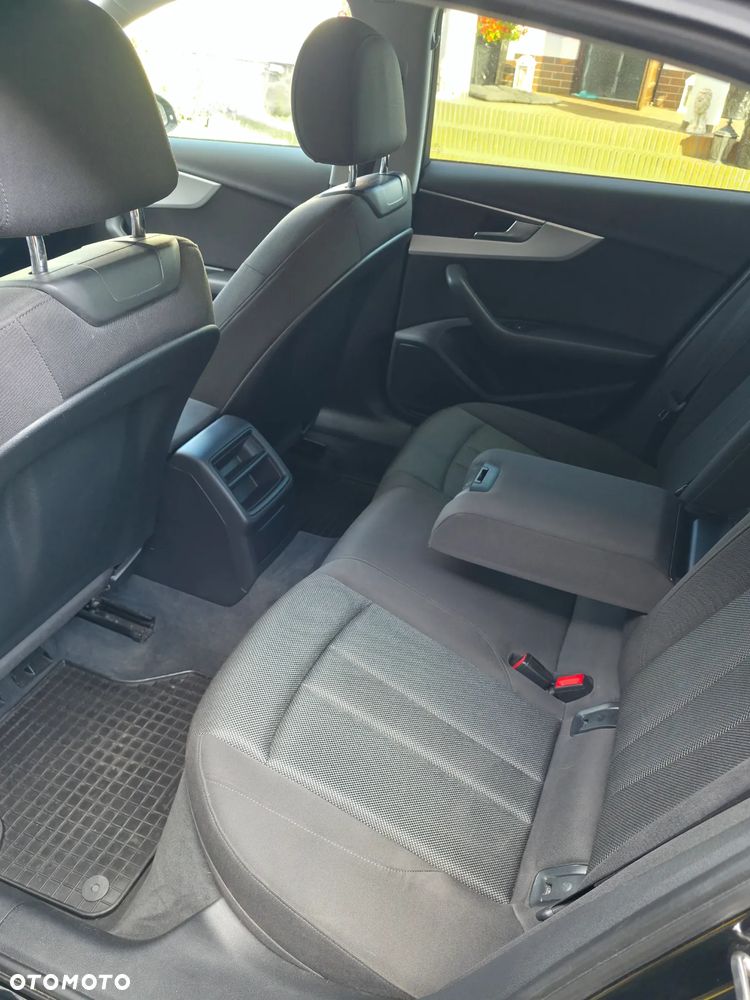 Audi A4 Limousine 2.0 TDI - 9