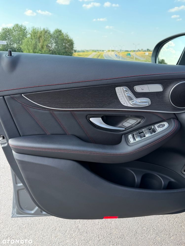 Mercedes-Benz GLC - 35