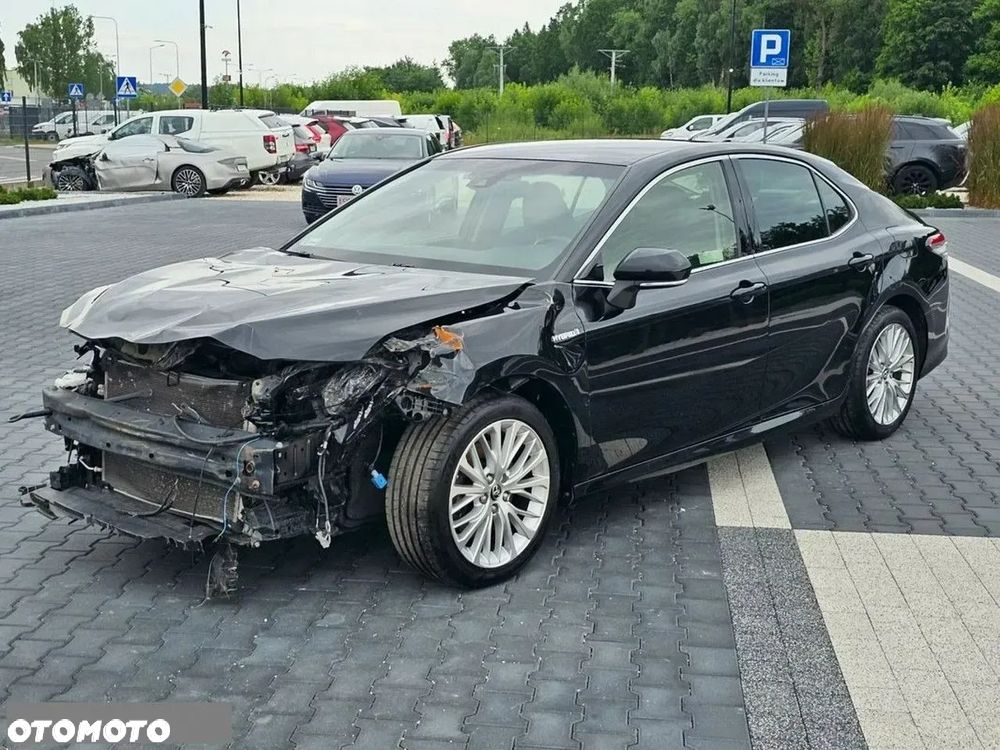 Toyota Camry 2.5 Hybrid Prestige CVT - 35