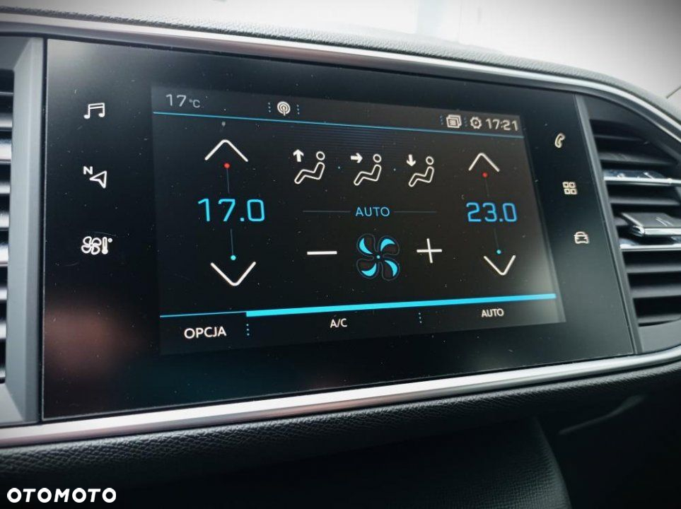 Peugeot 308 - 26
