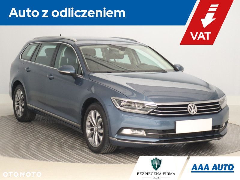 Volkswagen Passat Variant - 2