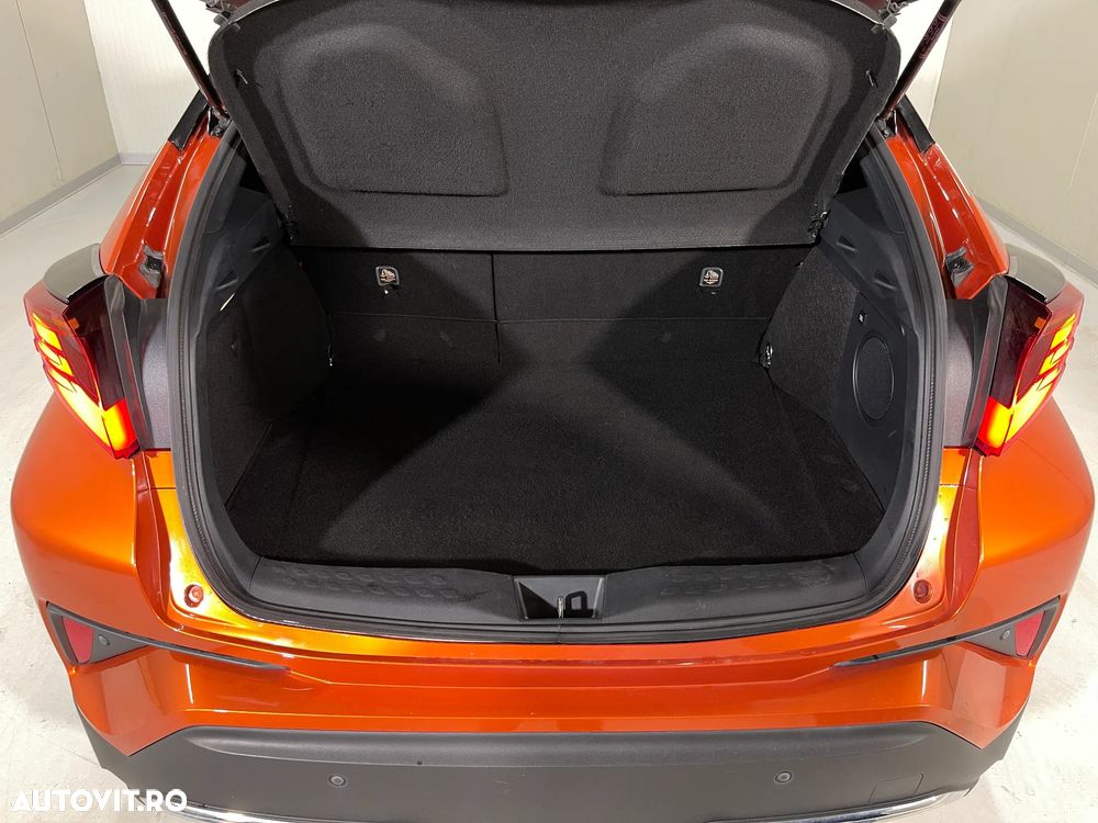 Toyota C-HR 2.0 HSD 184 CP 4x2 CVT Special Edition - 12