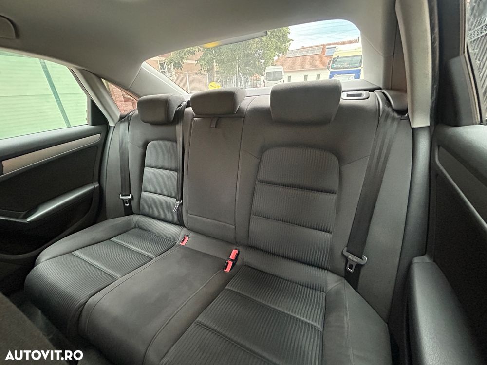 Audi A4 Limuzina 2.0 TDI B8 Multitronic - 13