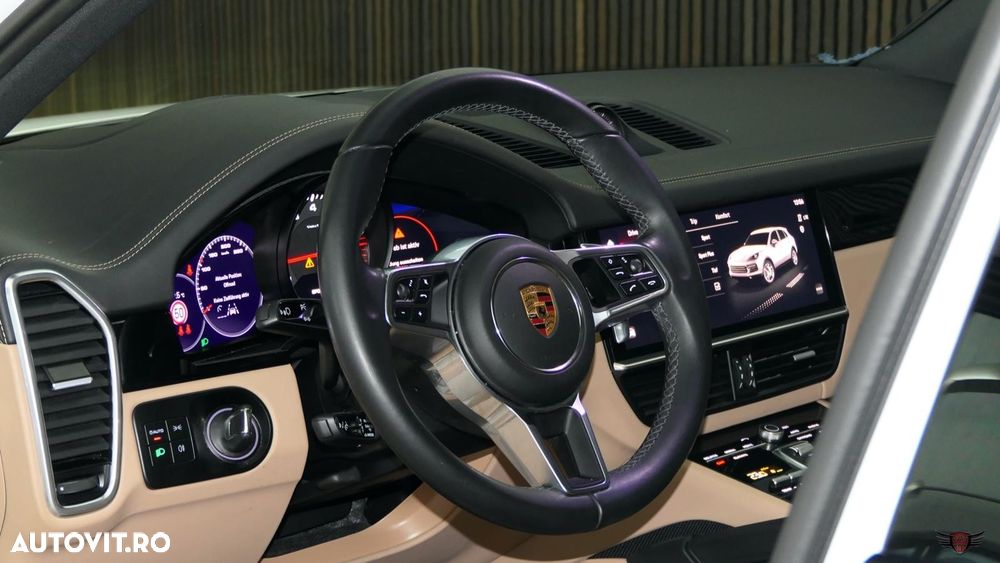 Porsche Cayenne Tiptronic S Platinum Edition - 12