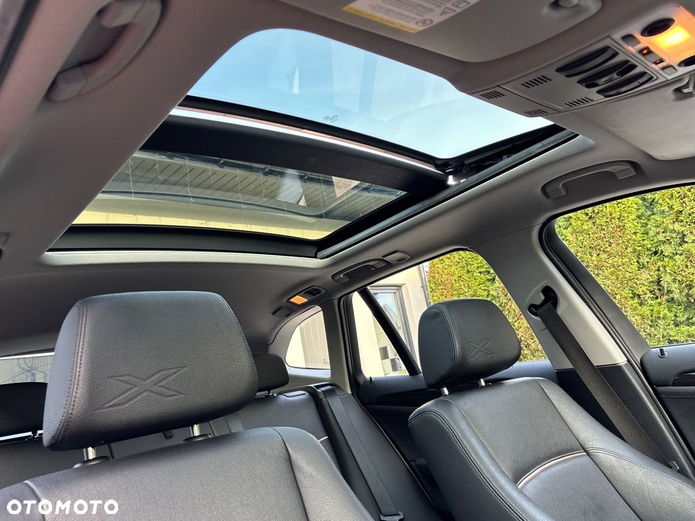 BMW X1 xDrive20d xLine - 35