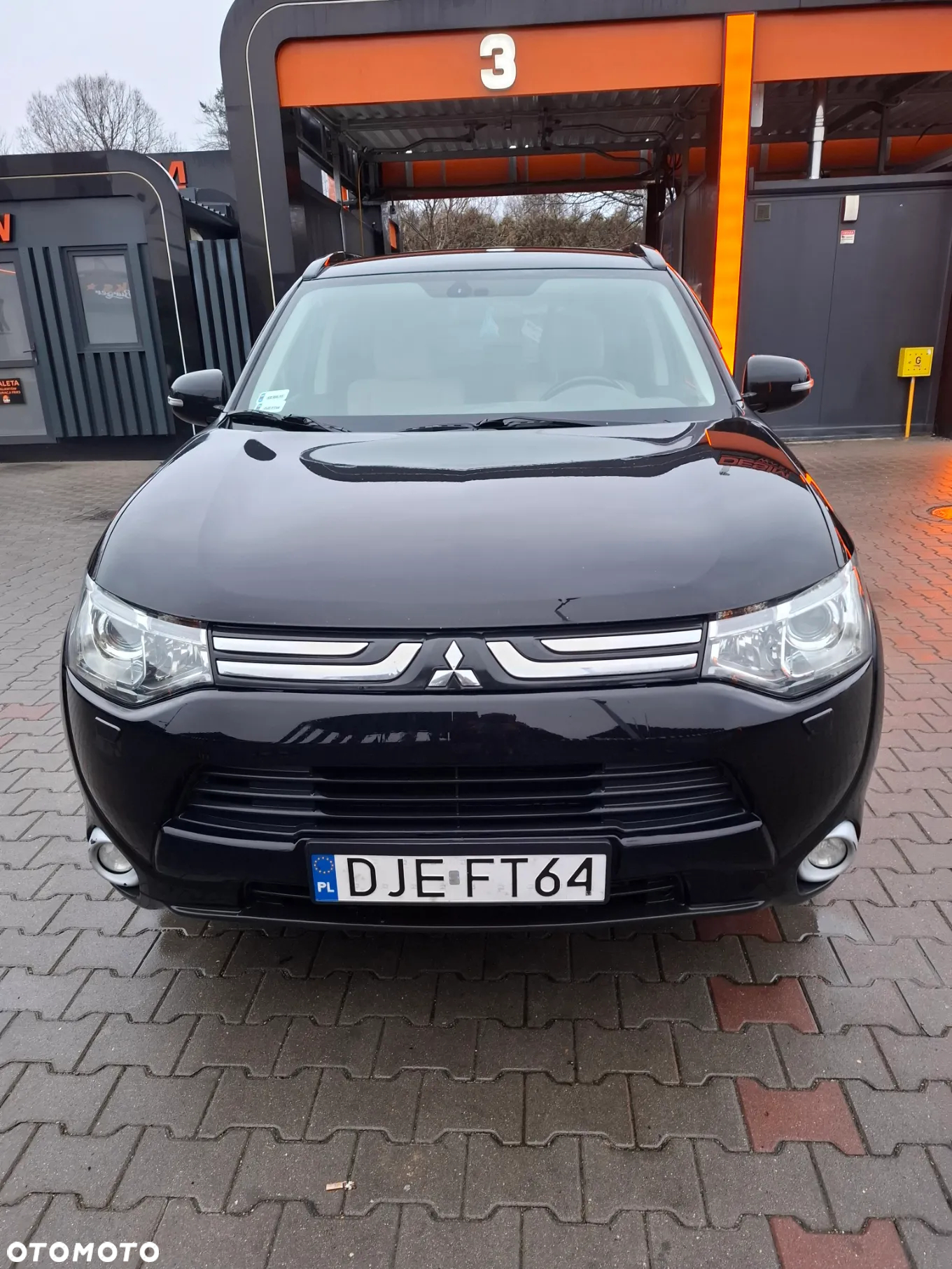 Mitsubishi Outlander - 7