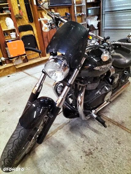 Triumph Speedmaster - 4