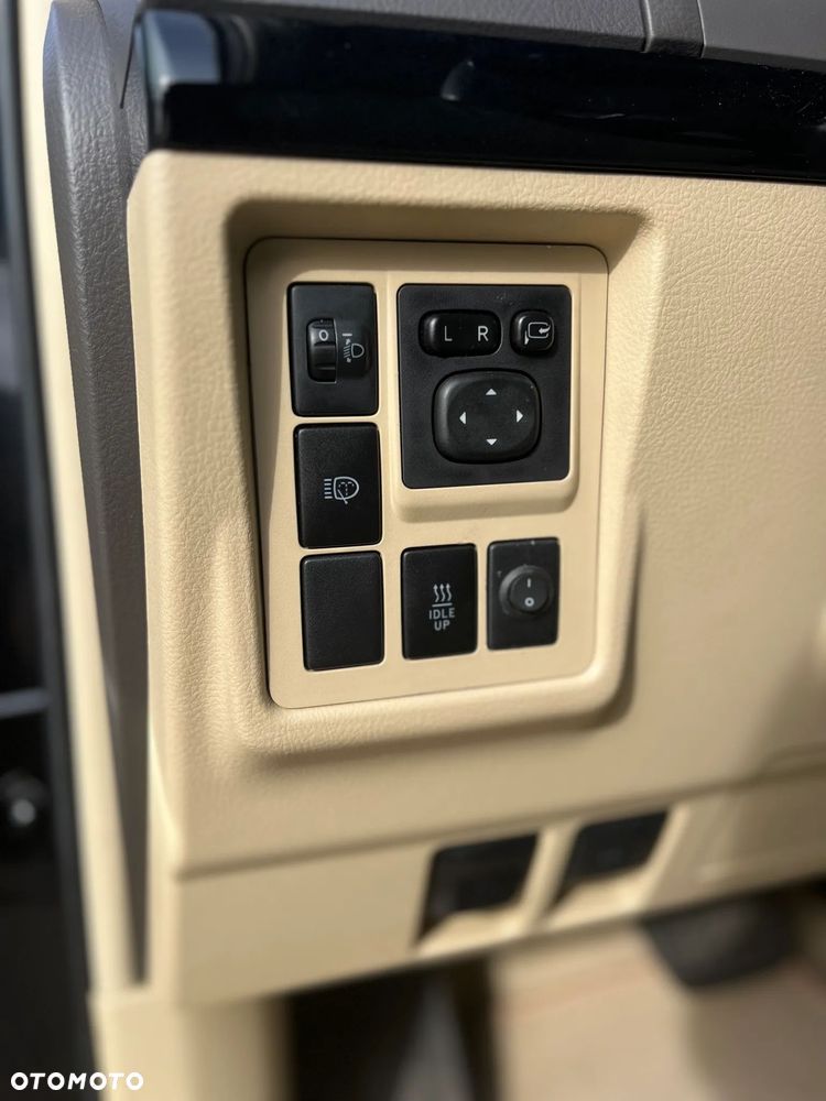 Toyota Land Cruiser LC 2.8 D-4D Prado - 25