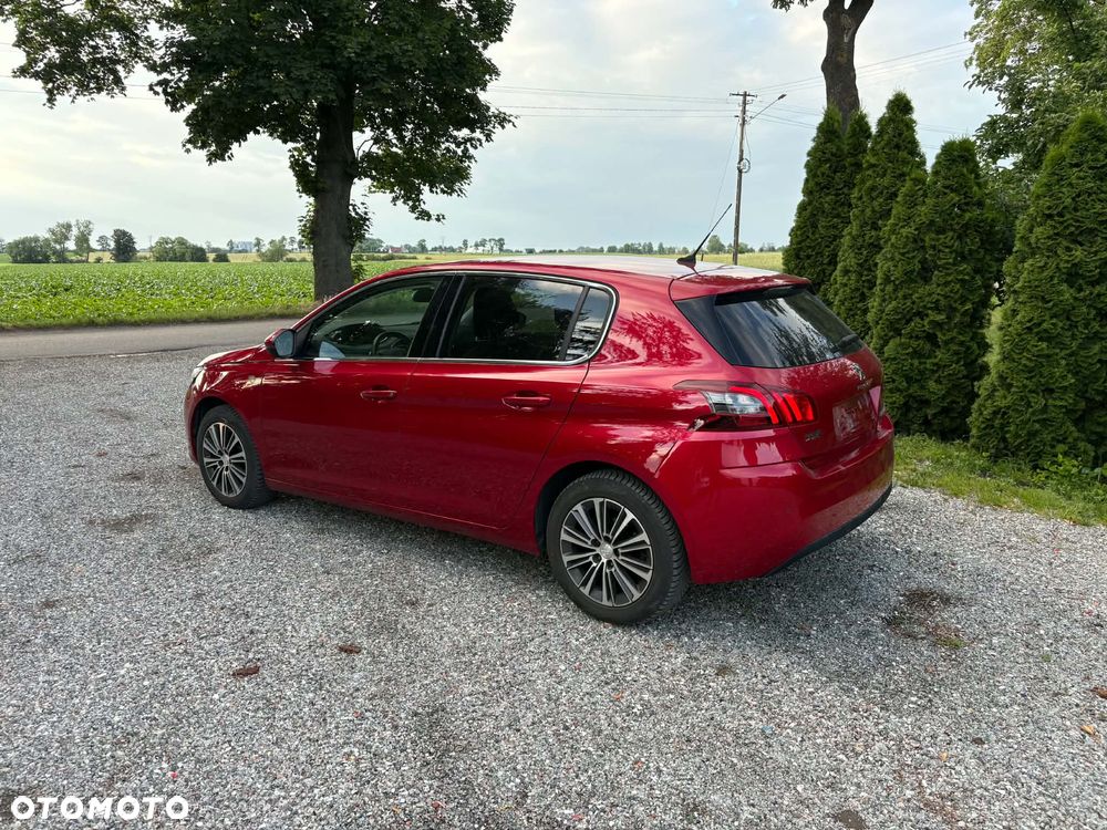 Peugeot 308 2021 photo 3