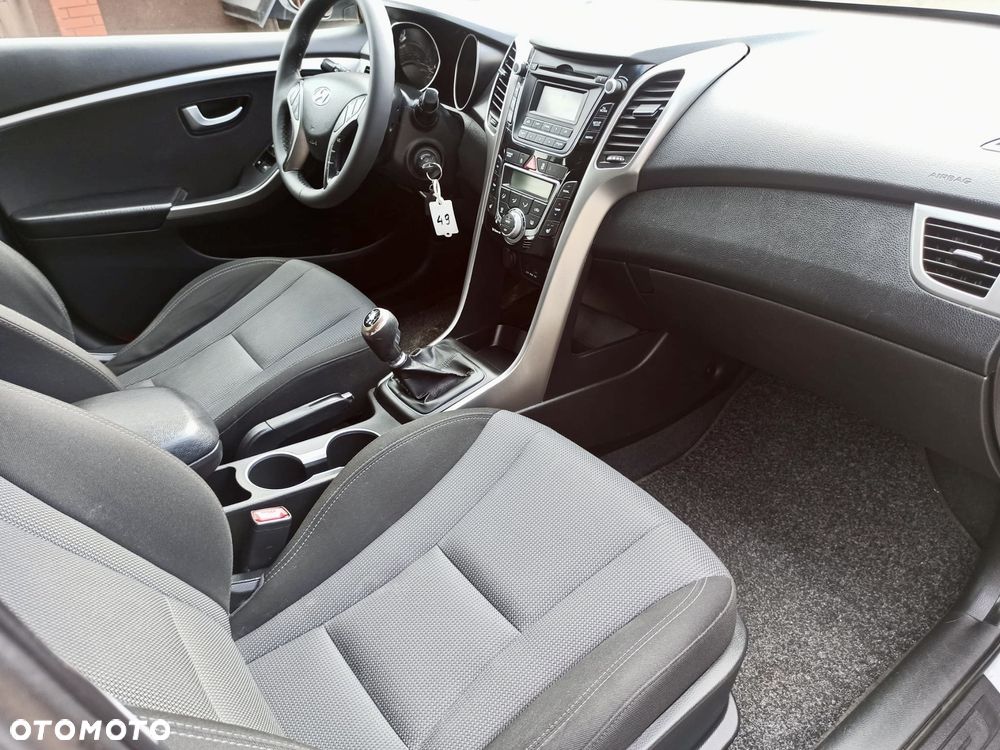 Hyundai i30 1.6 CRDi Comfort - 10