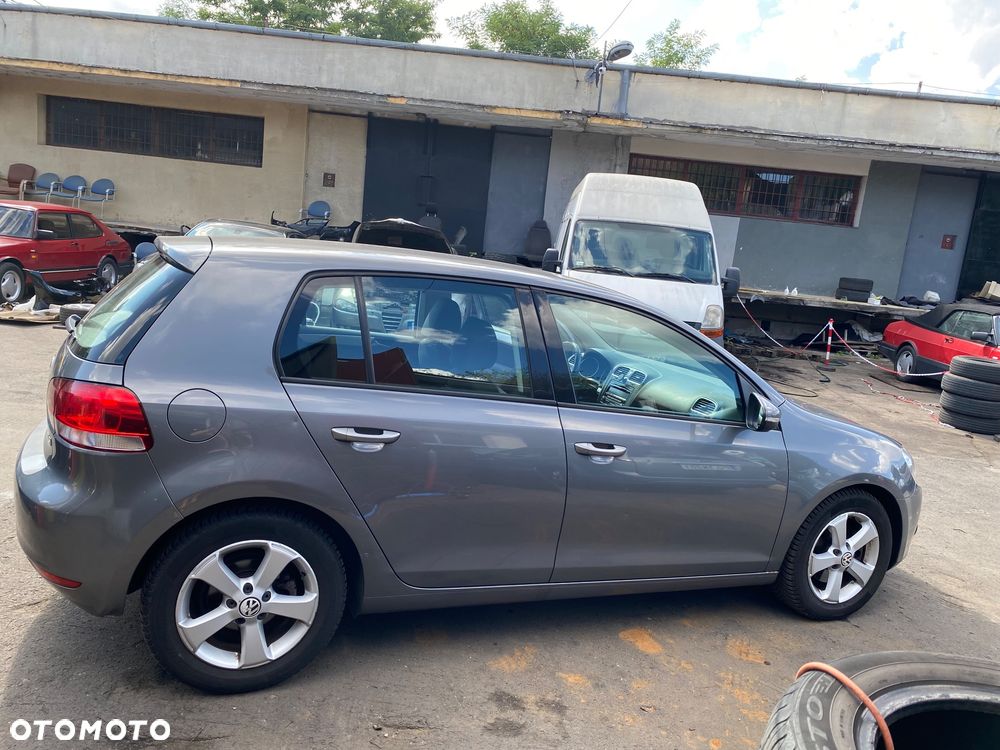 Volkswagen Golf 1.4 TSI Highline DSG - 3