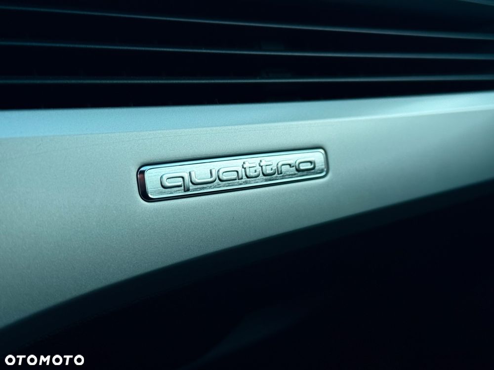 Audi A4 Allroad - 22