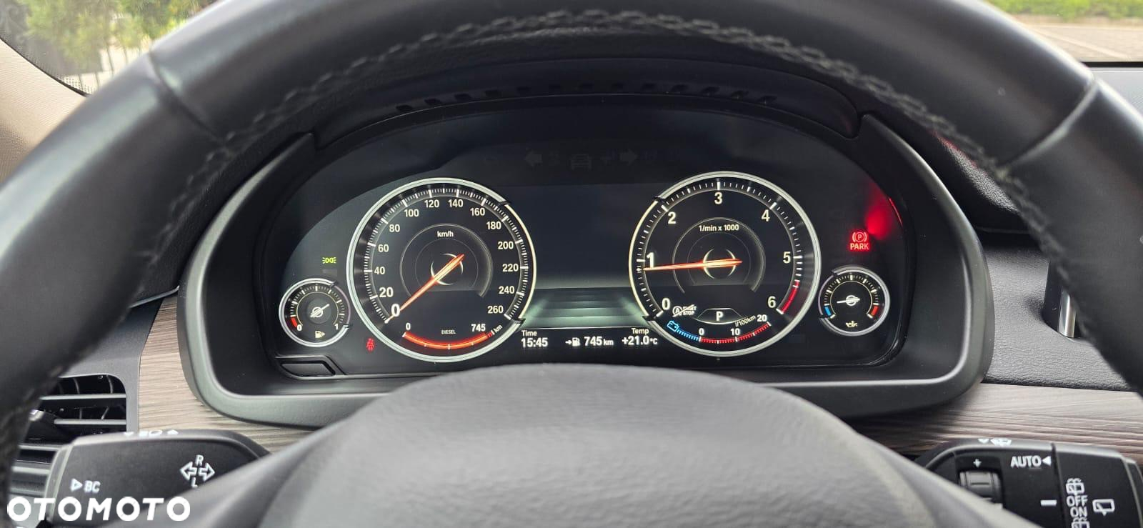 BMW X5 xDrive25d - 28