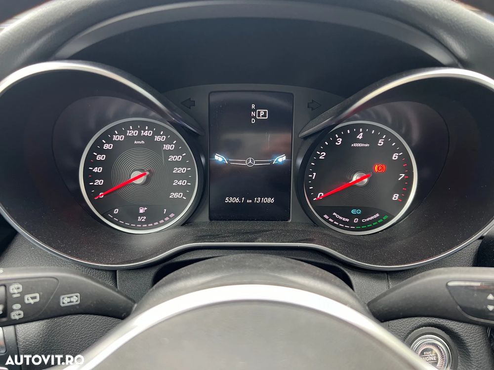 Mercedes-Benz C 200 T 9G-TRONIC AMG Line - 13