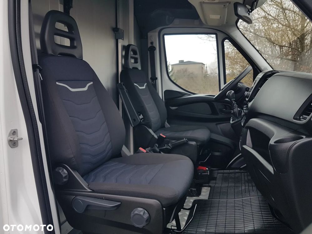 Iveco DAILY KONTENER NISKOPODŁOGOWY 4,43x2,23x2,42 SKLEP BAR FOODTRUCK KAMPER KLIMA - 8